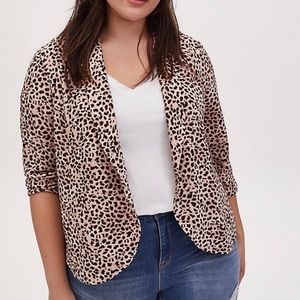 TORRID- GORGEOUS-Animal print blazer-new-0/12